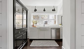 810 KINGS Hwy, Lewes, DE 19958