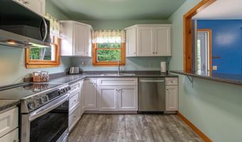 4783 Hinman Settler Rd, Brownington, VT 05860