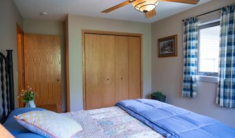 713 W 17th Ln, Arkdale, WI 54613