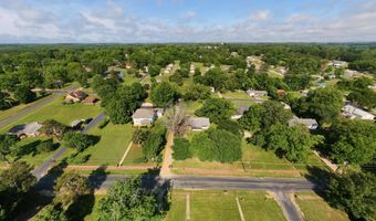 301 Hall St, Alton, MO 65606