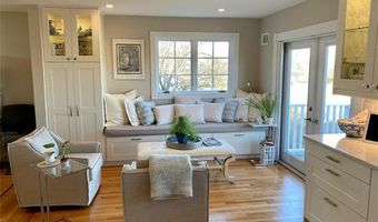 307 Corey Ln, Middletown, RI 02842