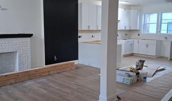 2926 OAKLEY Ave, Baltimore, MD 21215