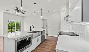 3319 SE MP Pkwy 207, Bentonville, AR 72712