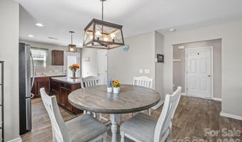813 Yorkshire Dr, Albemarle, NC 28001