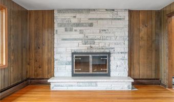 245 W Wrentham Rd, Cumberland, RI 02864