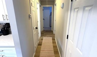 645 Ensign Ave, Beachwood, NJ 08722