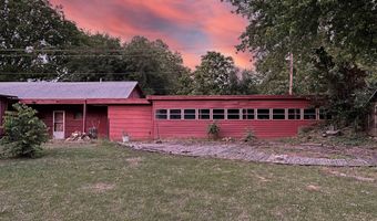 1326 N C St, Arkansas City, KS 67005