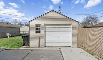 7210 Buckingham Ave, Allen Park, MI 48101