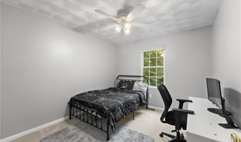 38 Audubon Ln, Coventry, RI 02831