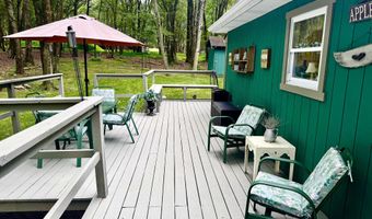 106 Burnshaw Ln, Albrightsville, PA 18210