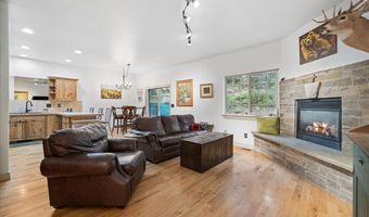 278 Eagle Bend Dr, Bigfork, MT 59911