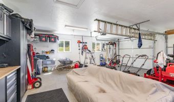 6942 St Rt 350, Aurora, IN 47001