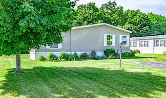 3 Windsor Dr, Alfred, ME 04002