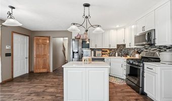 10490 Maryland St, Aurora, OH 44202