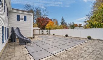 12 Dulles St, Cumberland, RI 02864