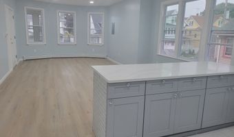 201 Bronx Ave 203, Bridgeport, CT 06606