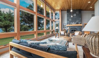 88675 WHITING Ln, Bandon, OR 97411