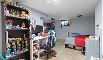 260 Renfrew Ave, Adrian, MI 49221