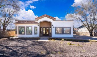 10728 Regina Dr, Socorro, TX 79927