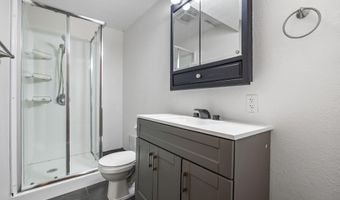 5225 Kansas Dr, Ames, IA 50014