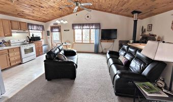 W16468 S Hilbert Dr, Armstrong Creek, WI 54103