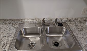 595 Dayton St 11, Akron, OH 44310