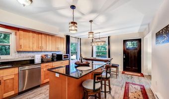 41 Arciel Dr, Albrightsville, PA 18210