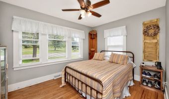 514 SW Walnut St, Ankeny, IA 50023