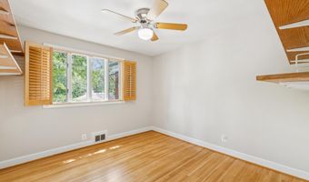 2431 N NOTTINGHAM St, Arlington, VA 22207