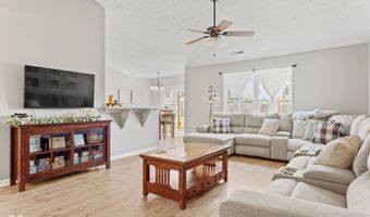 6102 Boulder Dr, Anderson, IN 46013