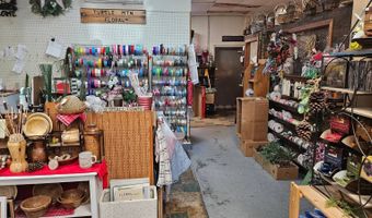 513 MAIN St, Bottineau, ND 58318