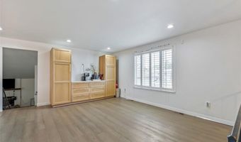 12438 W 70th Pl, Arvada, CO 80004