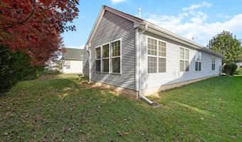 24 Pond View Cir, Barnegat, NJ 08005