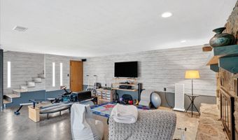 7873 Highway O, Ash Grove, MO 65604