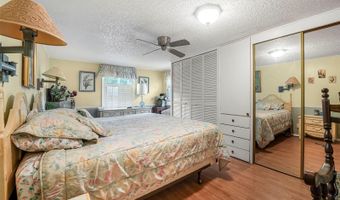 24538 WILDHOG Rd, Astor, FL 32102