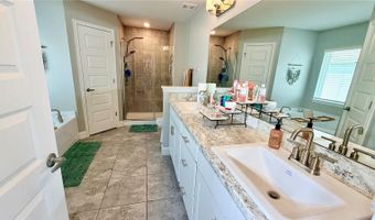 4015 TULLAMORE Ln, Auburndale, FL 33823