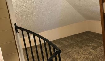 412 Grove St NE, Albuquerque, NM 87108