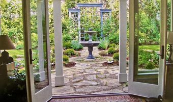 58 Church St, Belfast, ME 04915