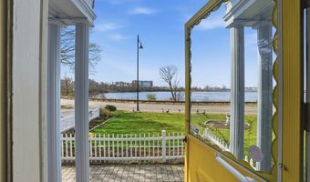 680 Veterans Memorial Pkwy, East Providence, RI 02914