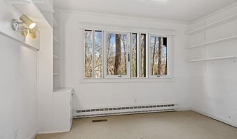 484 Cognewaugh Rd, Cos Cob, CT 06807