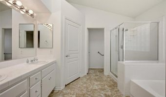 19146 Oak, Apple Valley, CA 92308