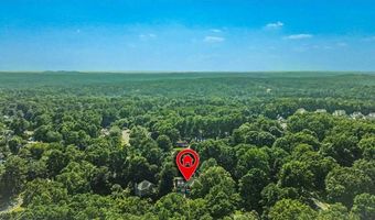 1025 Fairwood Ct NW, Acworth, GA 30101