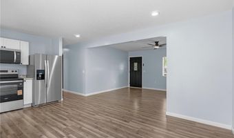 1215 Kenwood Dr, Austin, IN 47102