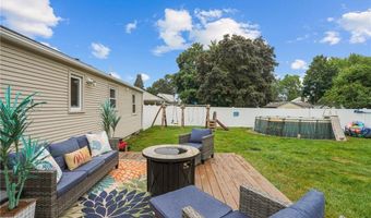 509 Buttonwoods Ave, Warwick, RI 02886