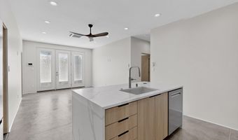 705 Alcalde Pl SW Lower, Albuquerque, NM 87104
