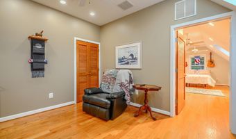 1230 CRUMMELL Ave, Annapolis, MD 21403