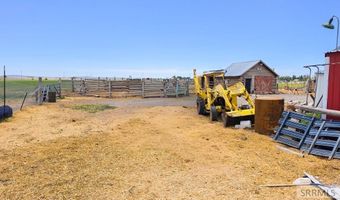 700 Dean Ave, Arco, ID 83213