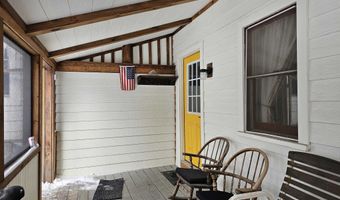 13 Old Mill Rd, Arlington, VT 05250