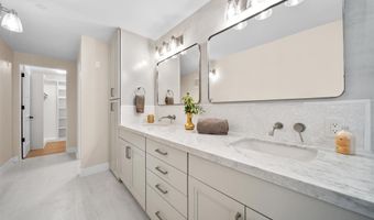 812 N Cleveland St 3, Oceanside, CA 92054