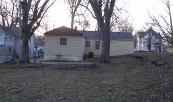 905 Dodge St, Bedford, IA 50833